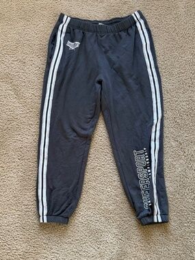 Varsity Spirit. Cheerleading National Championship Sweatpants grey, size medium